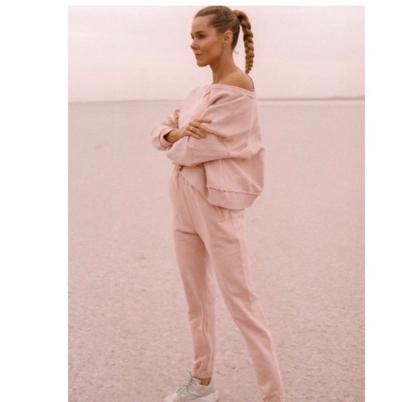 Spell Pants & Jumpsuits Spell Lounge Active Pants And Sweatshirt